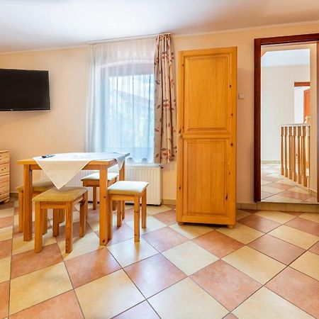 Varazsko Apartman Gyula Bagian luar foto